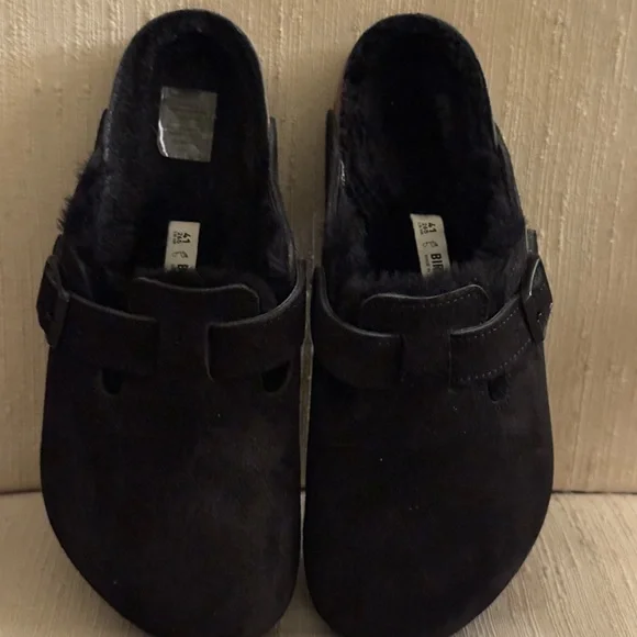 Birkenstock Boston Genuine Shearling Lined Clog -Black Size 41.  Almost new - Picture 7 of 8